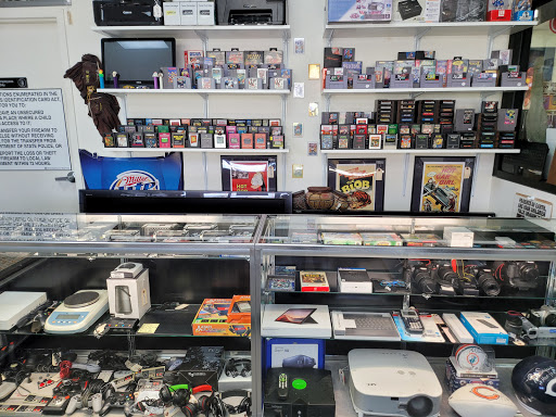 Pawn Shop «Todds Pawn Shop», reviews and photos, 300 N Milwaukee Ave # G, Lake Villa, IL 60046, USA