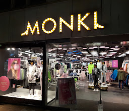 bonprix Store photo