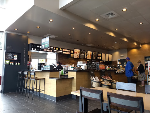 Coffee Shop «Starbucks», reviews and photos, 4255 Genesee St #100, Cheektowaga, NY 14225, USA