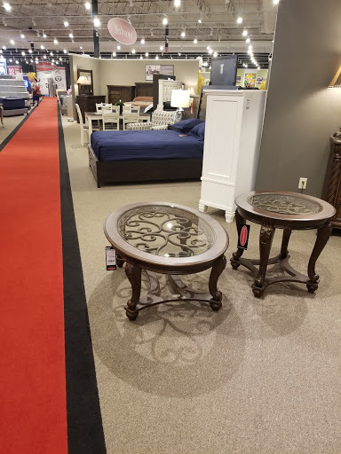 Furniture Store «Furniture Deals», reviews and photos, 14121 US-40, Kansas City, MO 64136, USA