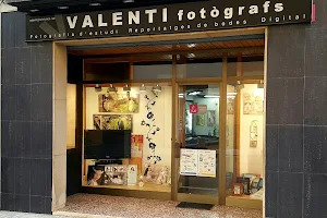 Valentí Fotògrafs image