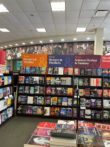 Barnes & Noble image