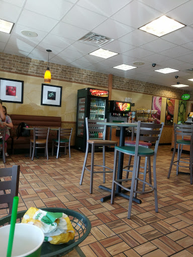 Restaurant «SUBWAY®Restaurants», reviews and photos, 933 & 935 N Wooster Ave, Dover, OH 44622, USA
