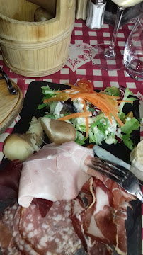 Charcuterie du Restaurant français Chez Mamie Lise à Annecy - n°5