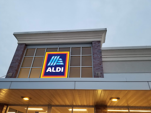 Supermarket «ALDI», reviews and photos, 300 THF Blvd, Chesterfield, MO 63005, USA