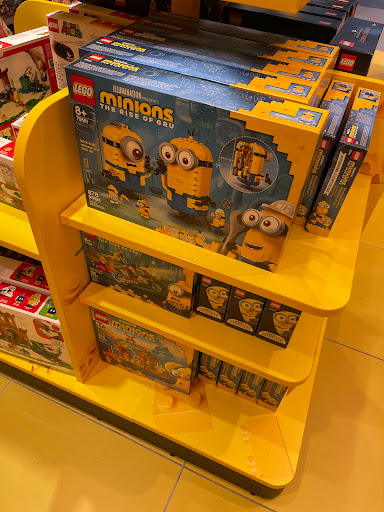 Toy Store «The LEGO Store», reviews and photos, 5 Woodfield Mall, Schaumburg, IL 60173, USA