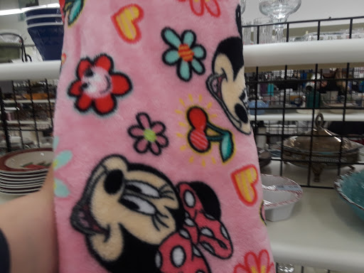 Thrift Store «Angel View Resale Store - Temecula», reviews and photos