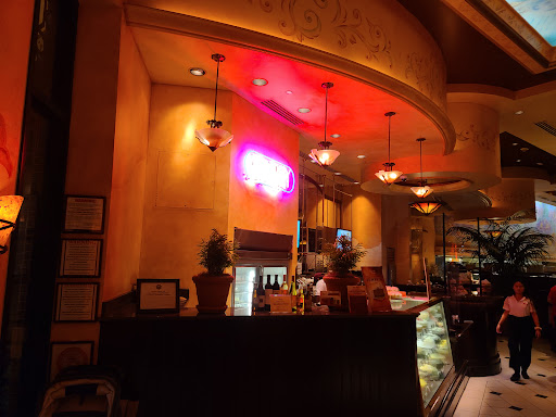 Restaurant «The Cheesecake Factory», reviews and photos, 600 Spectrum Center Dr, Irvine, CA 92618, USA