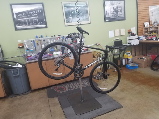 Bicycle Store «Landis Cyclery», reviews and photos, 2180 E Southern Ave, Tempe, AZ 85282, USA