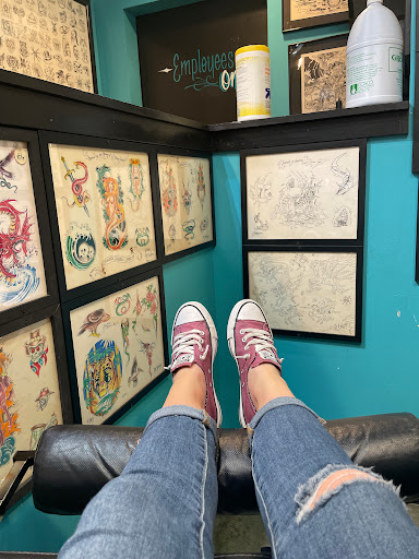 Tattoo Shop «Seattle Tattoo Emporium», reviews and photos, 1508 Boren Ave, Seattle, WA 98101, USA