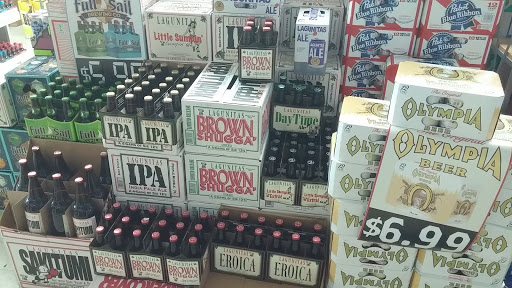 Liquor Store «Greenhaven Wine & Liquor», reviews and photos, 6421 Riverside Blvd, Sacramento, CA 95831, USA