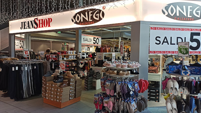 Jeans Shop - Mercato Cattori