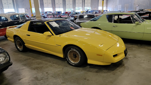 Used Car Dealer «Gateway Classic Cars of Dallas», reviews and photos, 1250 Mustang Dr #500, Grapevine, TX 76051, USA