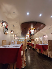 Atmosphère du Restaurant chinois à emporter Le Mandarin 大華飯店 à Marseille - n°5