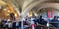 Atmosphère du Restaurant Le Ventadour à Montauban - n°7