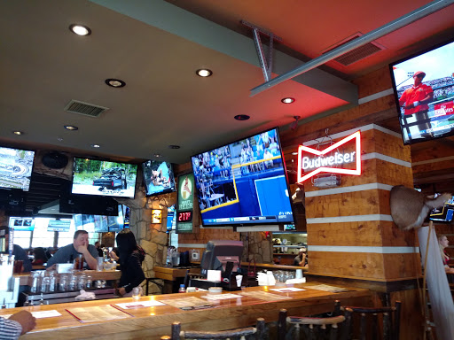 Sports bar Independence
