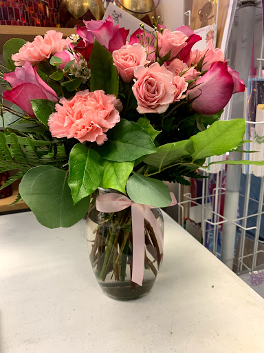 Florist «Flowers & Gifts From The Heart», reviews and photos, 10203 Culebra Rd #3, San Antonio, TX 78251, USA