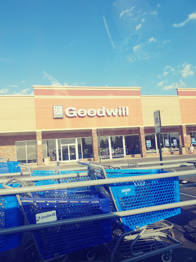 Thrift Store «Goodwill», reviews and photos