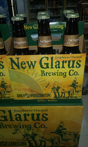 Liquor Store «B & L Liquor Store», reviews and photos, 1369 Main St, Houlton, WI 54082, USA