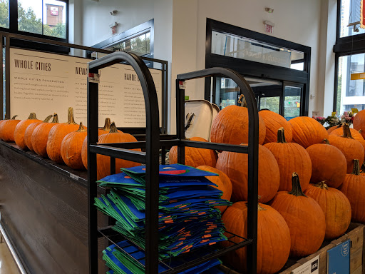 Grocery Store «Whole Foods Market», reviews and photos, 633 Broad St, Newark, NJ 07102, USA