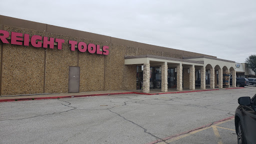 Hardware Store «Harbor Freight Tools», reviews and photos, 303 W Camp Wisdom Rd, Duncanville, TX 75116, USA