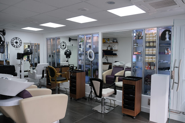 Reviews of XTrim Hair & Beauty in Milton Keynes - Barber shop