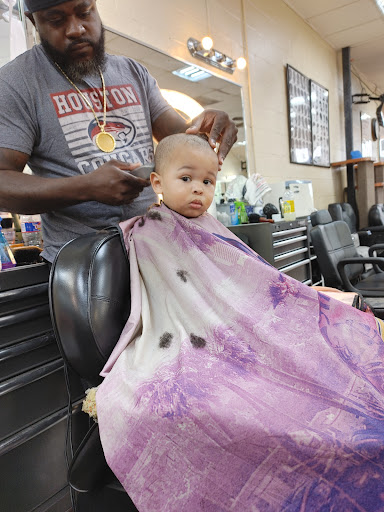 Barber Shop «Headz Up Barber Shop», reviews and photos, 12821 Westheimer Rd, Houston, TX 77077, USA