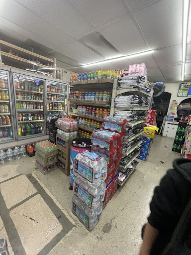 Liquor Store «Green Frog Liquor», reviews and photos, 567 W Fremont St, Stockton, CA 95203, USA