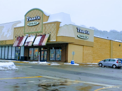 Shopping Mall «Southland Four Seasons Shopping Center», reviews and photos, 600 Clairton Blvd, Pittsburgh, PA 15236, USA