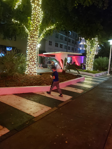 Ice Cream Shop «Gelateria 4D», reviews and photos, 670 Lincoln Rd Mall, Miami Beach, FL 33139, USA