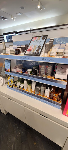 Cosmetics Store «SEPHORA», reviews and photos, 100 Cambridgeside Pl, Cambridge, MA 02141, USA