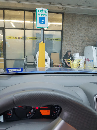 Home Goods Store «Dollar General», reviews and photos, 500 N Main St, Highlands, TX 77562, USA