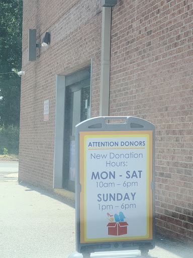 Thrift Store «Triad Goodwill Store & Donation Center», reviews and photos