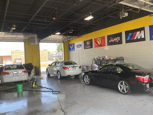The Art of Carwash en Warrenville