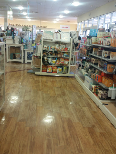 Department Store «HomeGoods», reviews and photos, 1855 N Pebble Creek Pkwy, Goodyear, AZ 85395, USA