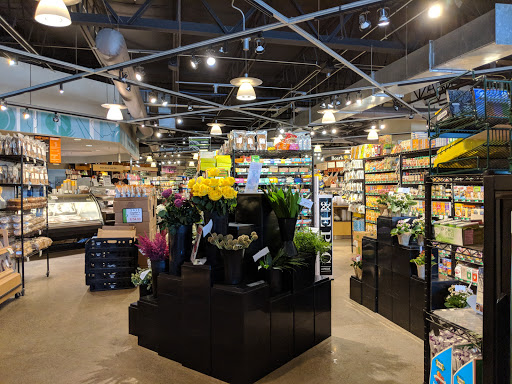 Grocery Store «Gateway Market», reviews and photos, 2002 Woodland Ave, Des Moines, IA 50312, USA