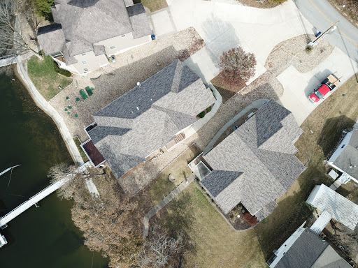 Thompson Roofing & Reconstruction in Linn Creek, Missouri