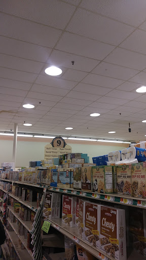 Grocery Store «Market Basket», reviews and photos, 399 John Fitch Hwy, Fitchburg, MA 01420, USA