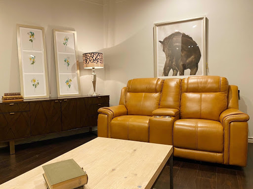 Furniture Store «Louis Shanks Furniture - Austin», reviews and photos, 2930 W Anderson Ln, Austin, TX 78757, USA