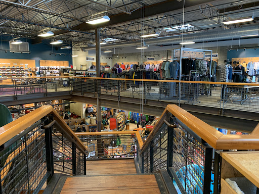 Camping Store «REI», reviews and photos, 1703 S Brentwood Blvd, Brentwood, MO 63144, USA
