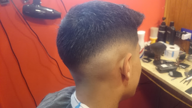 Opiniones de Futurony barber estudio en Puente Alto - Barbería