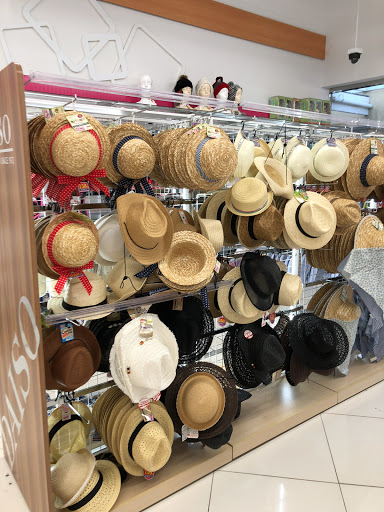 Dollar Store «Daiso», reviews and photos, 3228 Yorba Linda Blvd, Fullerton, CA 92831, USA