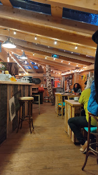 Atmosphère du Restaurant La Guinguette à Réal - n°10