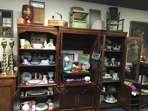 Thrift Store «Attic To Basement», reviews and photos, 19 E Belvidere St, Nazareth, PA 18064, USA
