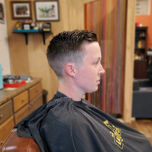Barber Shop «Traunik Barbershop», reviews and photos, 4022 N Wilson Dr, Shorewood, WI 53211, USA