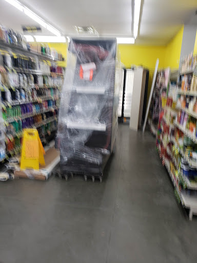 Home Goods Store «Dollar General», reviews and photos, 160 N 4th St, Eagle Lake, FL 33839, USA