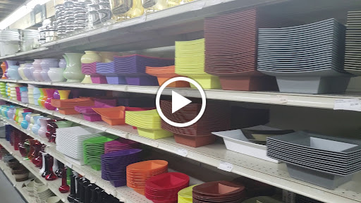 Wholesale Florist «Quality Wholesale Florist Supply», reviews and photos, 7074 NW 50th St, Miami, FL 33166, USA