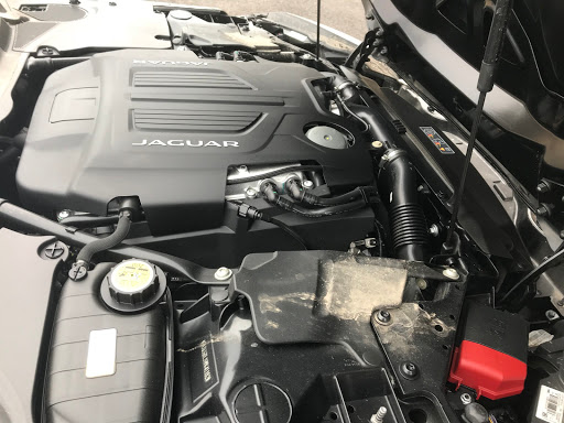 Land Rover Dealer «Jaguar Land Rover Newport Beach», reviews and photos, 1540 Jamboree Rd, Newport Beach, CA 92660, USA