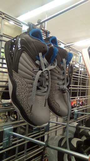 Discount Store «Walmart», reviews and photos, 2150 E National Ave, Brazil, IN 47834, USA