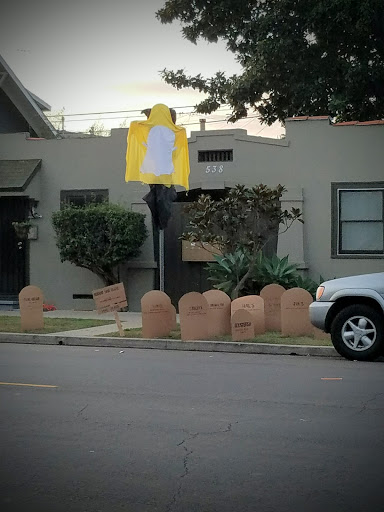 Shopping Mall «Abbot Kinney BLVD Shopping», reviews and photos, Navarre Ct, Venice, CA 90291, USA